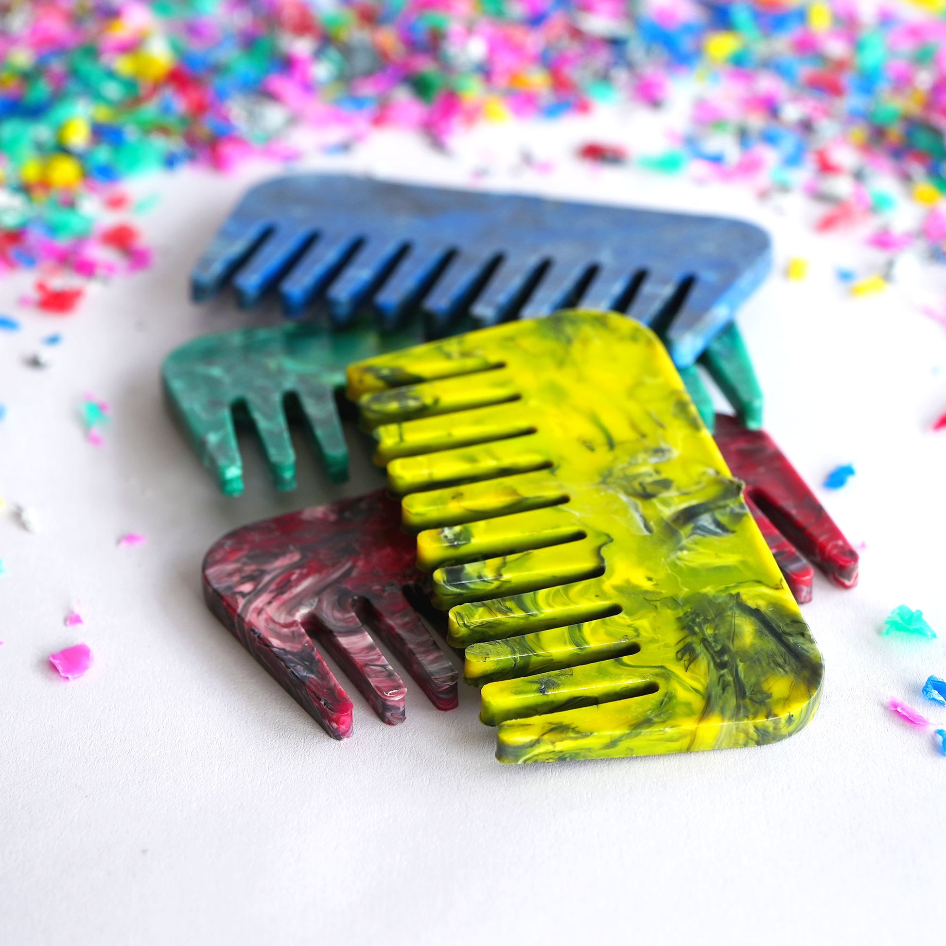 Recycled Plastic small comb ocean plastic